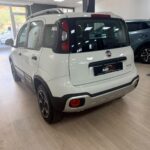Fiat Panda 1.0 Hybrid Cross completa